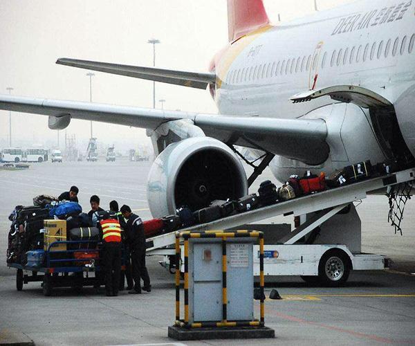 幸存韩国乘务员回忆空难 机尾逃生奇迹存活