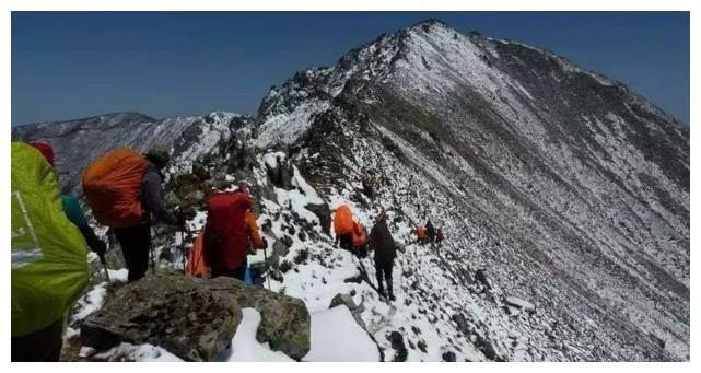 男子深夜穿越秦岭太白山失联 非法穿越再引关注